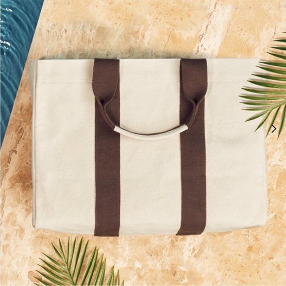 New LE BAR MARCHE Beach Tote - Picture 11 of 16